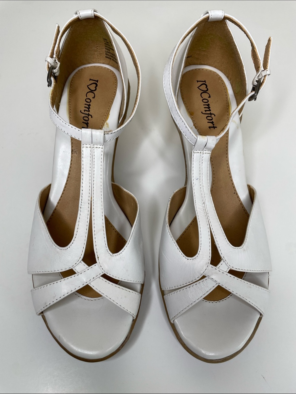 I LOVE COMFORT White Leather T-Strap Cushioned Insole Kitten Heel Sandals 7.5M - Picture 2 of 13